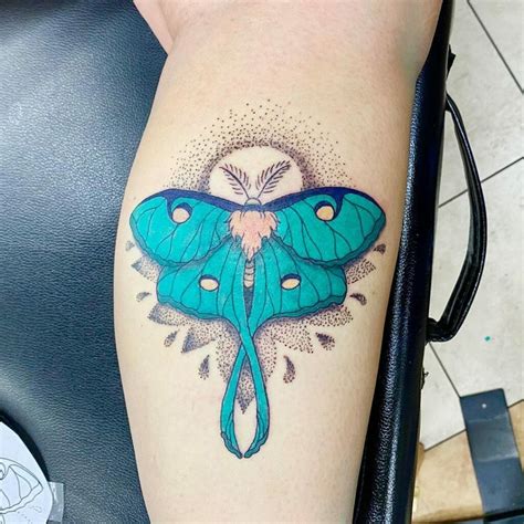 101 Amazing Luna Moth Tattoo Designs You Need To See Outsons Men S