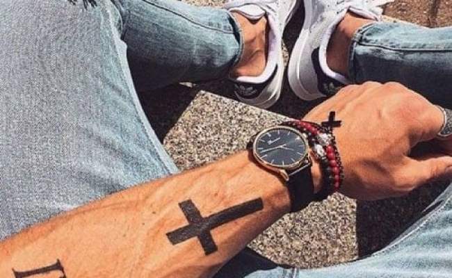 101 Best Small Simple Tattoos For Men 2021 Guide Tattoos For Guys