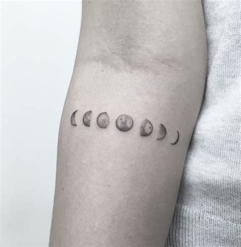 17 Small Tattoo Ideas Ideal For Your First Ink Let S Eat Cake