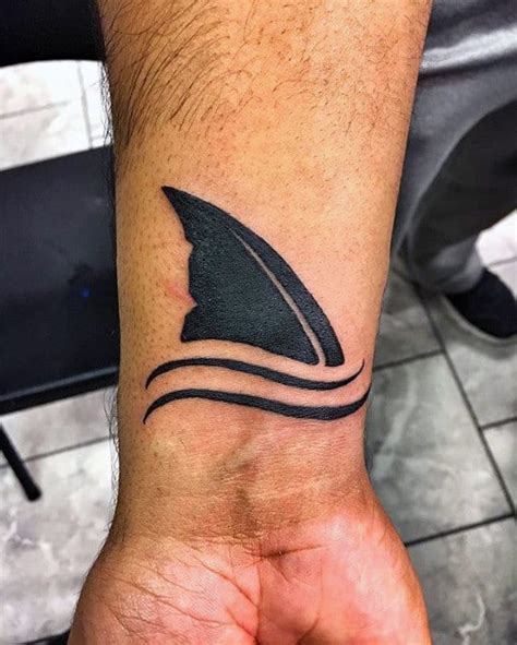 20 Shark Fin Tattoo Designs For Men 2023 Inspiration Guide