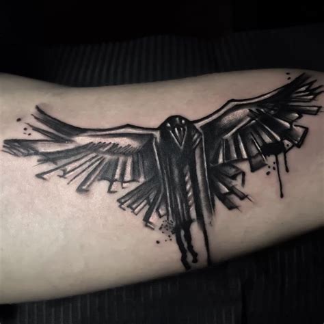 23 Mystique And Seductive Raven Tattoo Designs