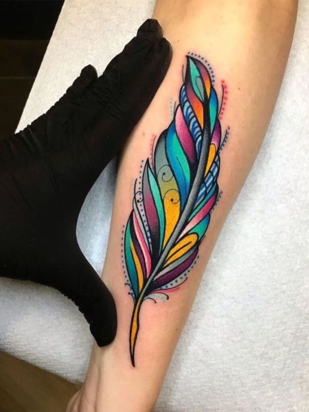 25 Feather Tattoo Designs Meaning 2024 The Trend Spotter