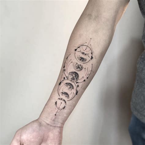 30 Awesome Moon Phases Tattoo Ideas For Men Women In 2023