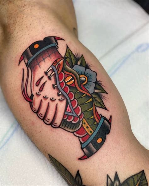 37 Striking American Traditional Tattoo Ideas To Inspire You