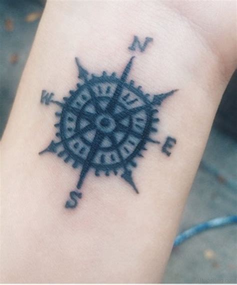 74 Awesome Compass Wrist Tattoo Designs