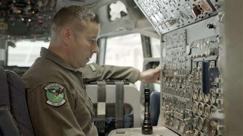 5 Tips for Aspiring Air Force Flight Engineers - Health Care