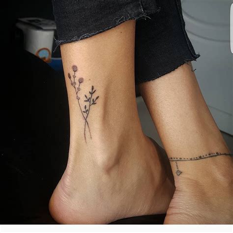 15 Cute Ankle Tattoo Ideas for Women