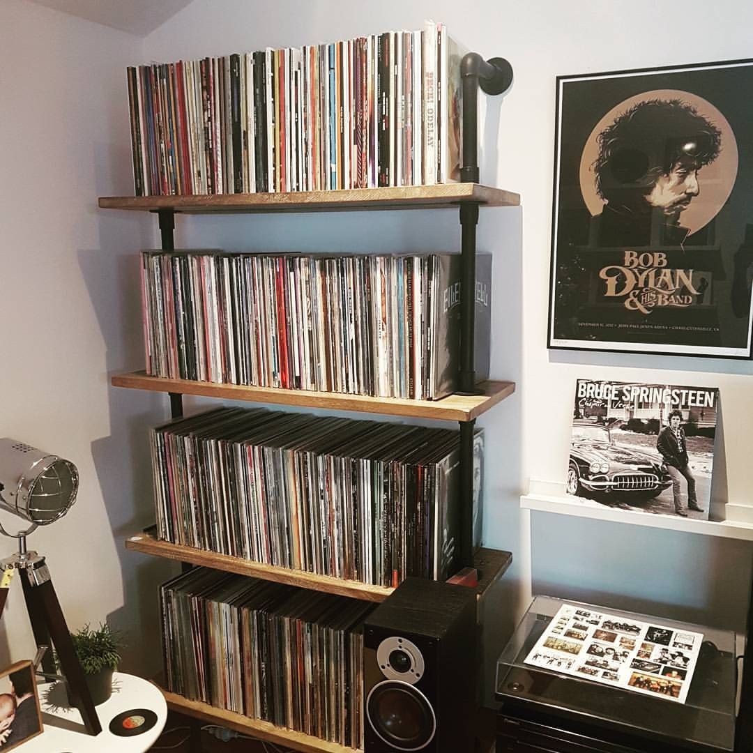 Awesome Diy Shelves For Vinyl Records For Your Room Breakpr Vinyl