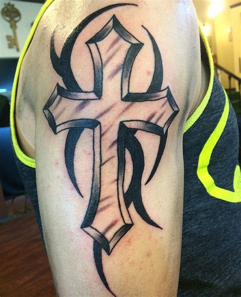 7 Unique Cross Tattoo Designs for Your Shoulder