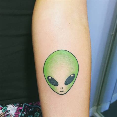 7 Cute Alien Tattoo Ideas You'll Love