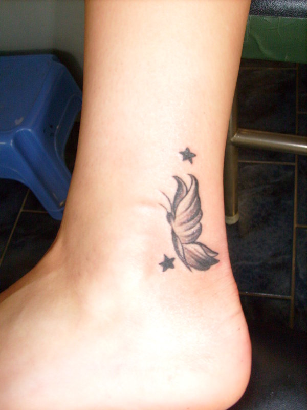 Adorable Ankle Tattoos for a Delicate Touch