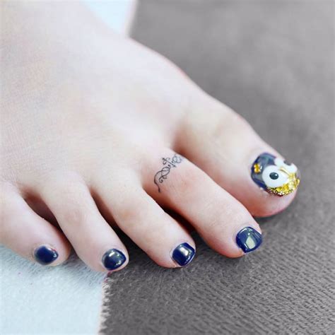 Cute Toe Ring Tattoo Designs to Adorn Your Feet