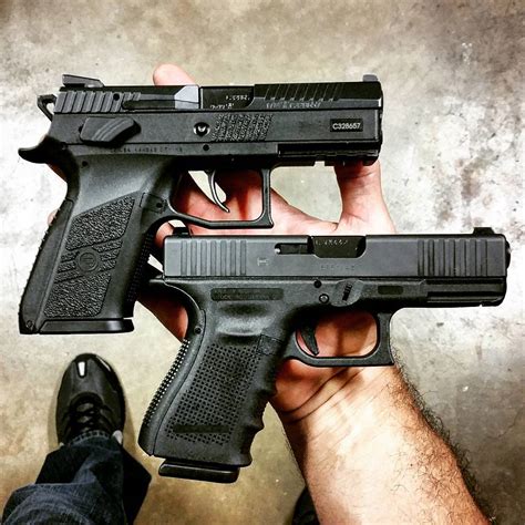 5 Key Differences: CZ P07 vs Glock 19