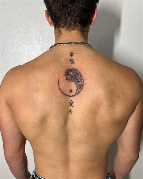 Discover More Than 82 Simple Back Tattoos For Men Latest In Cdgdbentre