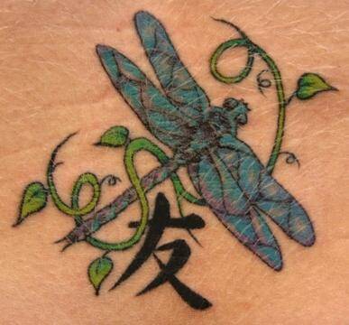 10 Stunning Dragonfly Tattoo Designs You'll Love