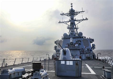 Dvids Images Uss Benfold Ddg 65 Routine Operations Image 1 Of 5