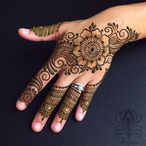 Easy Mehndi Designs Collection For Hand 2024 K4 Fashion