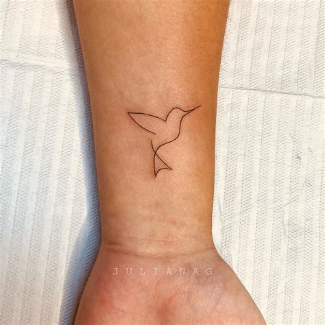 Fine Line Tattoo Ideas for Minimalist Art