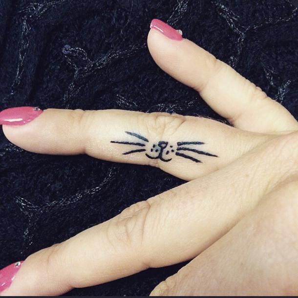 5 Meaningful Fox Whiskers Tattoo Designs