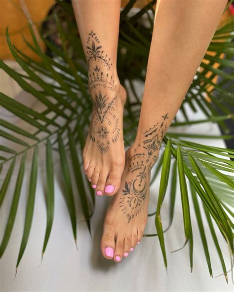 20 Cute Girl Foot Tattoo Ideas