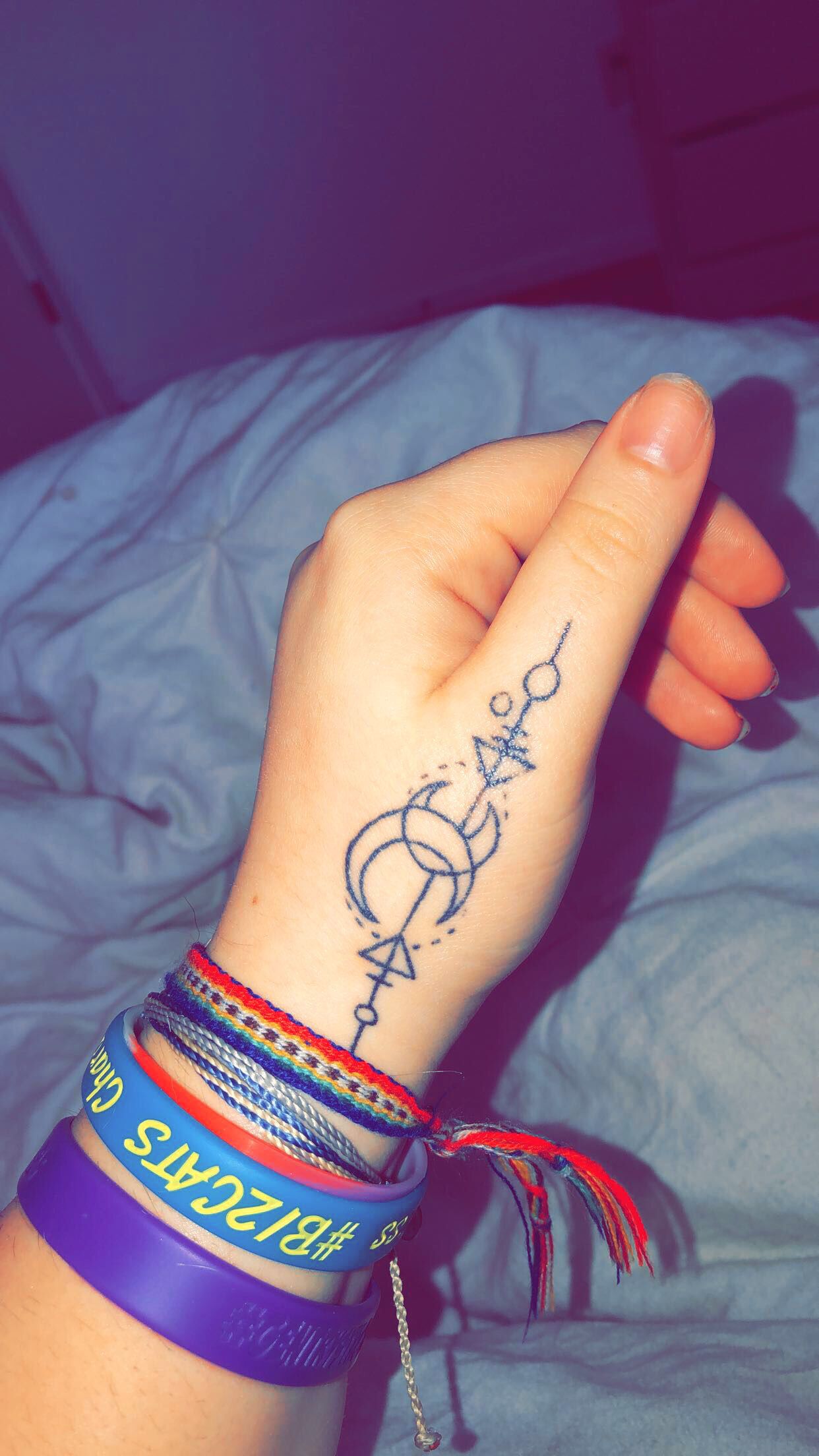 Cute Girly Finger Tattoo Designs and Ideas