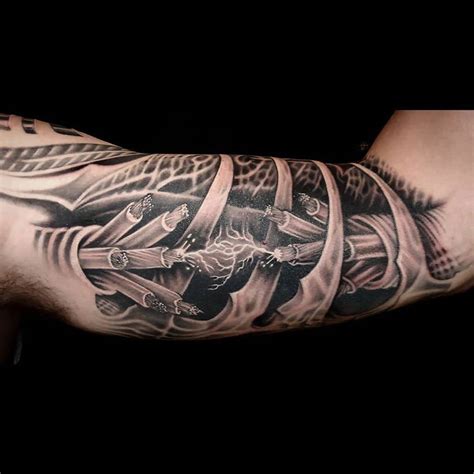 Guy Upper Arm Tattoos: 20 Bold Design Ideas