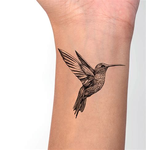 5 Hummingbird Tattoo Ideas to Inspire Your Next Ink