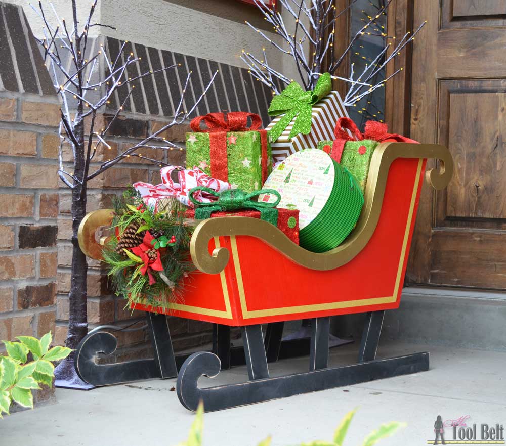 Santa Claus Sleigh Images for Holiday Cheer