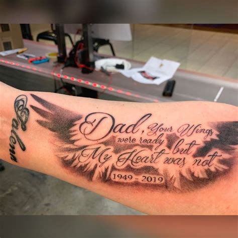 In Memory Of Mom Dad Remembrance Tattoos Tattoos For Dad Memorial