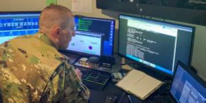 7 Ways to Become an IT Specialist in the Army