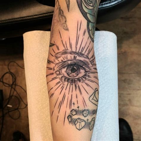 5 Unique Inside Elbow Tattoo Ideas