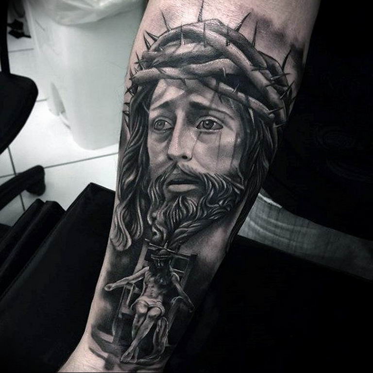 Jesus Christ Tattoo: Symbolism and Spiritual Significance