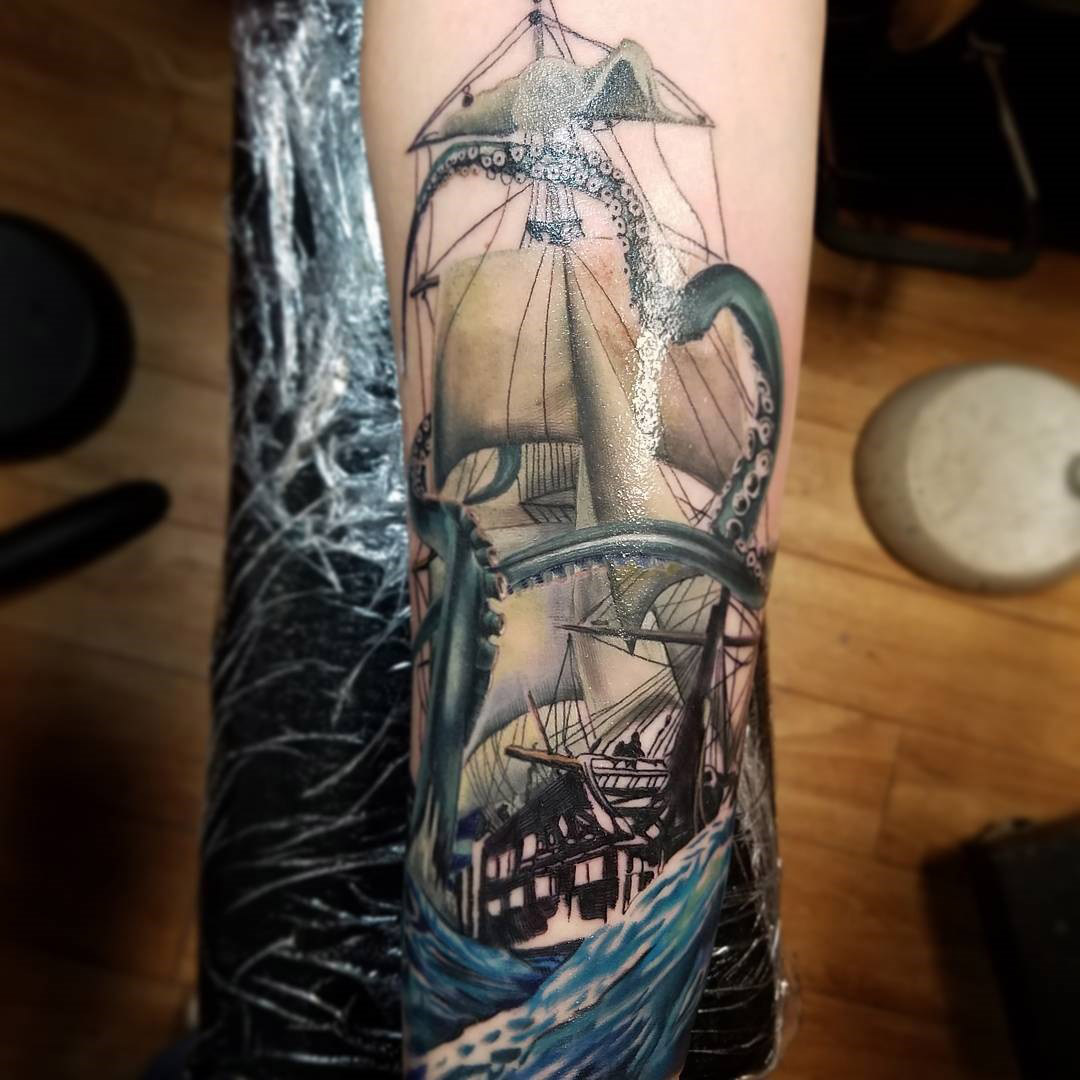 10 Unique Kraken Tattoo Ideas to Make a Splash