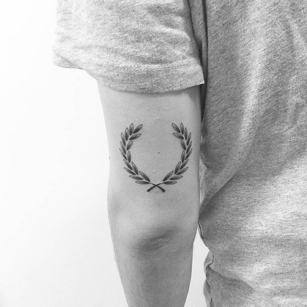 7 Meanings Behind Laurel Wreath Tattoos