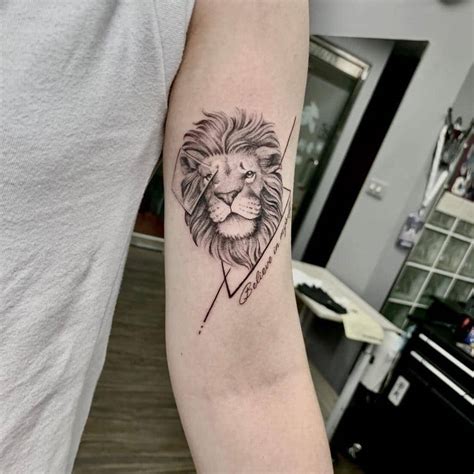 Lion Tattoo On Arm Top 51 Best Small Lion Tattoo Ideas Nagic Gic