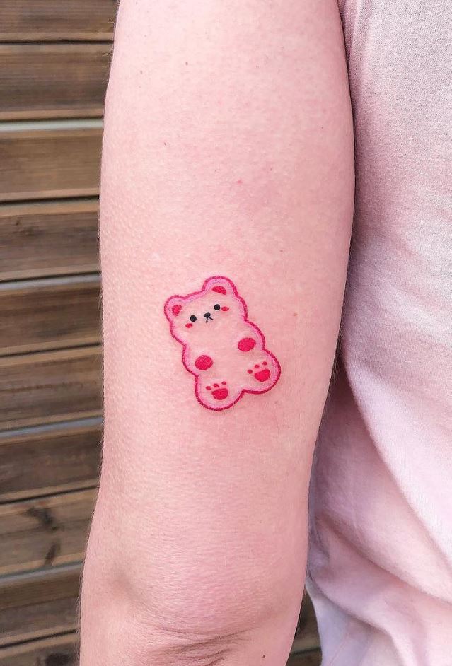 7 Tiny Tattoo Ideas to Fall in Love With