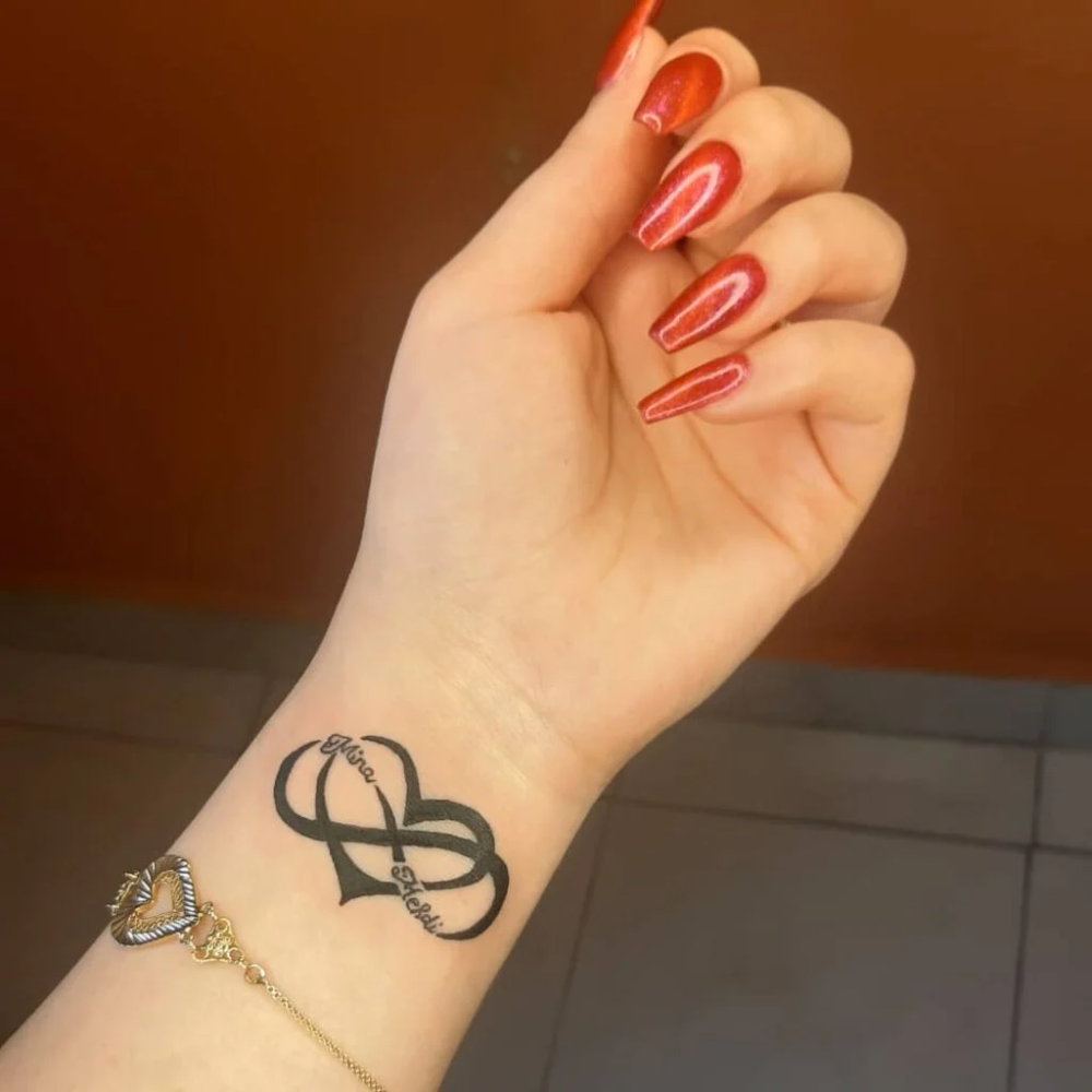 7 Meaningful Infinity Tattoo Designs to Inspire You