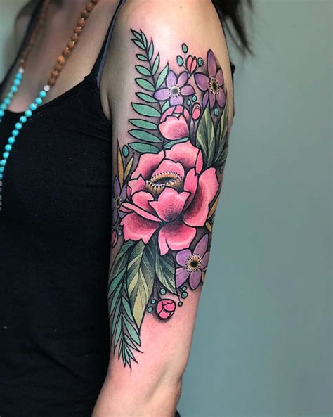 5 Neo Traditional Flower Tattoo Ideas to Inspire You