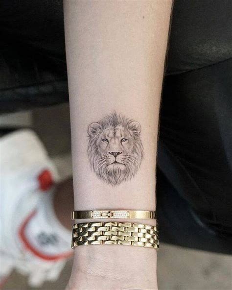 Perfect Small Lion Tattoo Small Lion Tattoos Small Tattoos Momcanvas