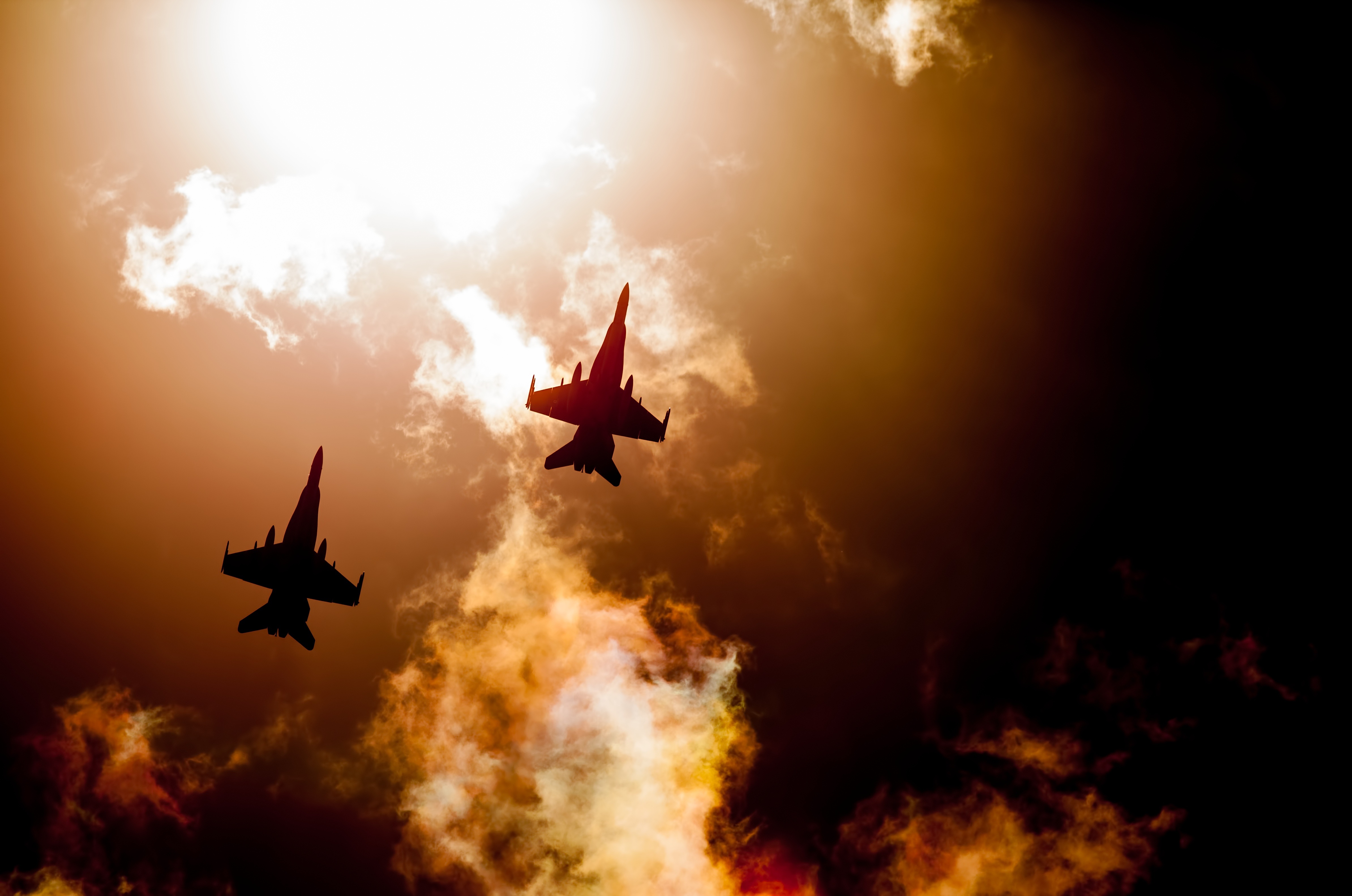 10 Amazing Pictures of Jet Fighters in Action