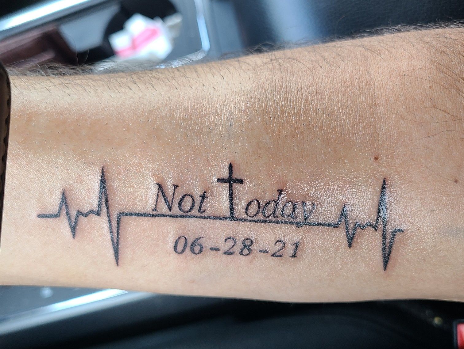 Pin By Brionna Botsford On Tattoos Cool Wrist Tattoos Ekg Tattoo