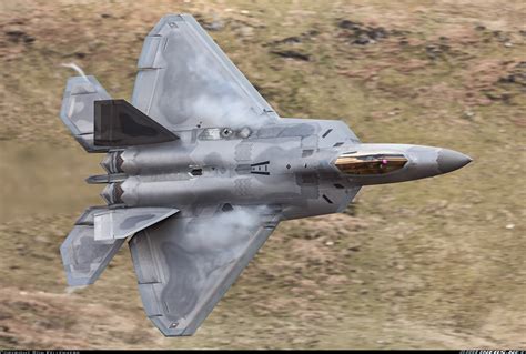 F22 Raptor Top Speed: 3 Incredible Facts Revealed