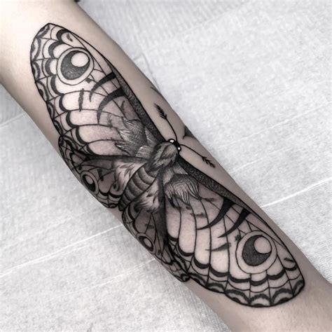 7 Seductive Tattoo Designs to Make You Irresistible