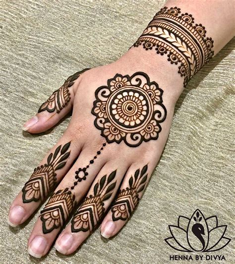 Simple Mehndi Designs For Beginners