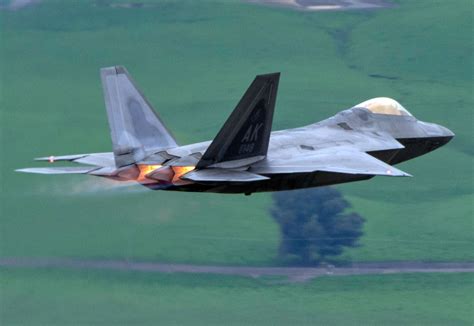 5 Facts About F-22 Raptor Speed