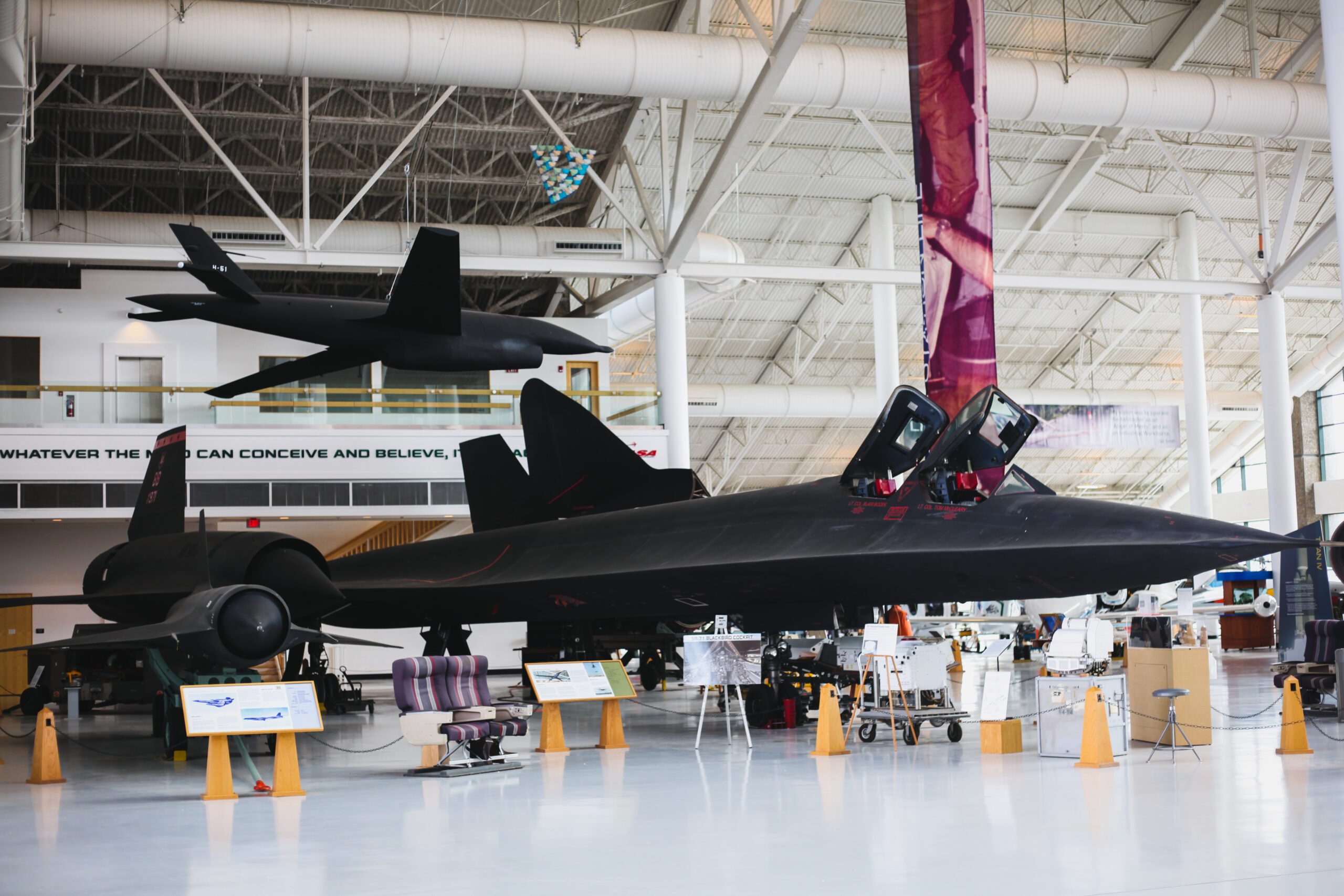 5 Must-See SR-71 Blackbird Museum Exhibits