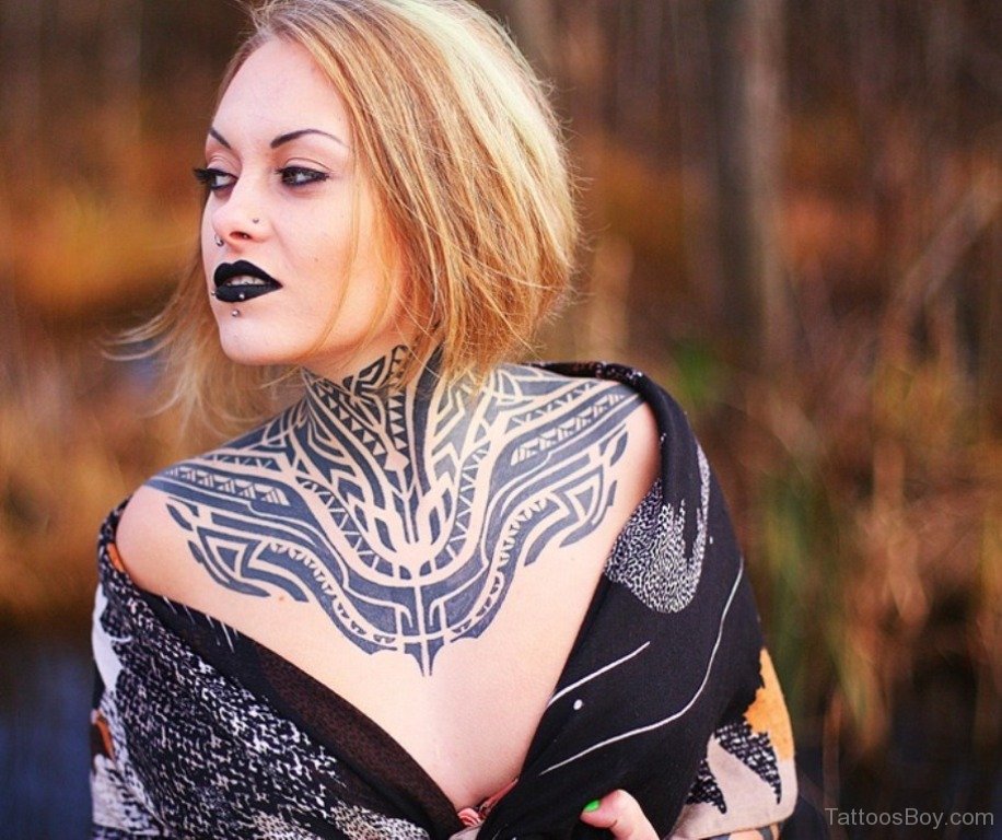 5 Ways to Rock a Tattoo Tribal Neck Design