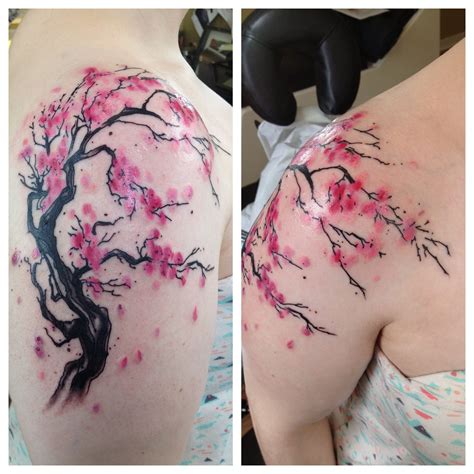 5 Ways to Design Cherry Blossom Tree Tattoos