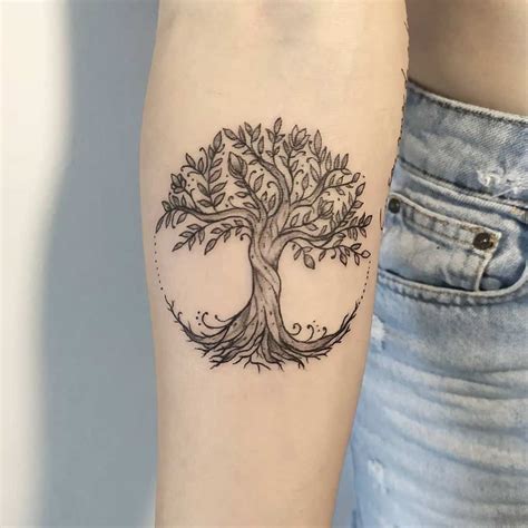 Symbolism of Tree of Life Tattoos and Their Meaning