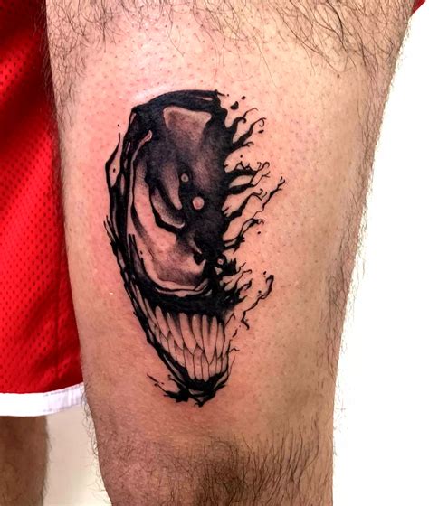 7 Venomous Tattoo Designs to Die For